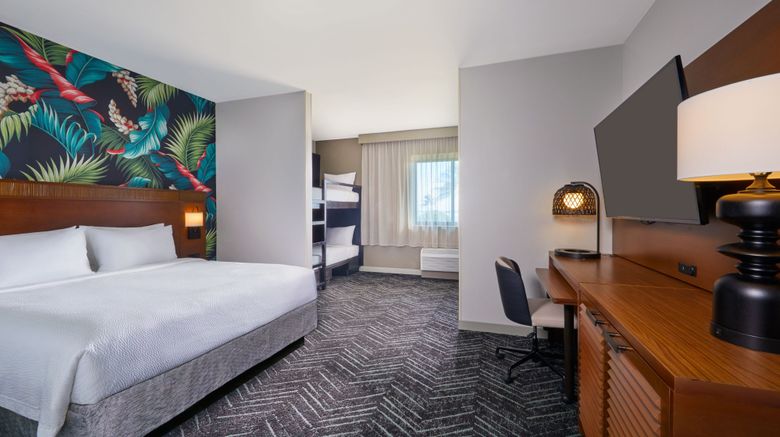 <b>Courtyard by Marriott Oahu North Shore Suite</b>. Images powered by <a href="https://www.leonardoworldwide.com/" title="Leonardo Worldwide" target="_blank">Leonardo</a>.