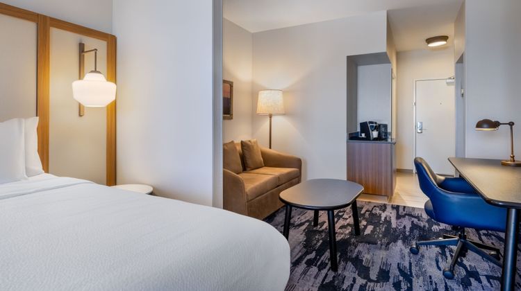 Fairfield Inn & Suites Hurlburt Area Suite