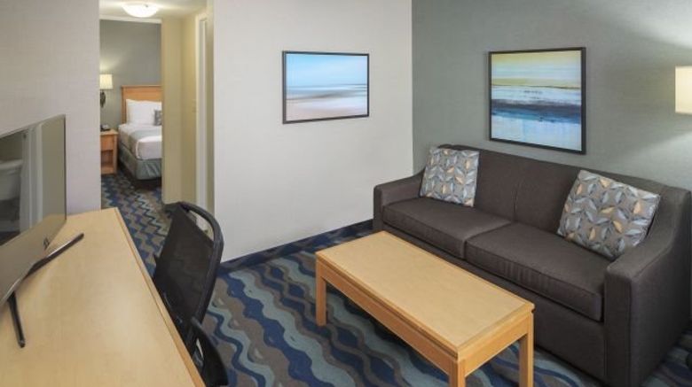 <b>Accent Inn Vancouver Airport Suite</b>. Images powered by <a href="https://www.leonardoworldwide.com/" title="Leonardo Worldwide" target="_blank">Leonardo</a>.