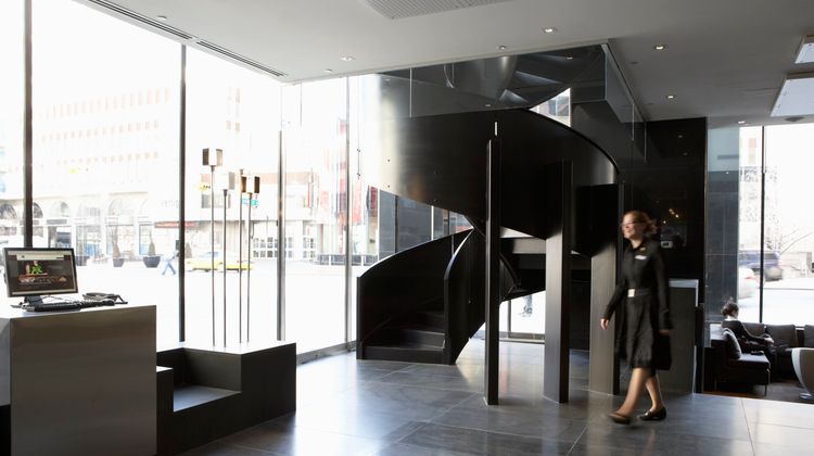 Le Germain Hotel Calgary Lobby