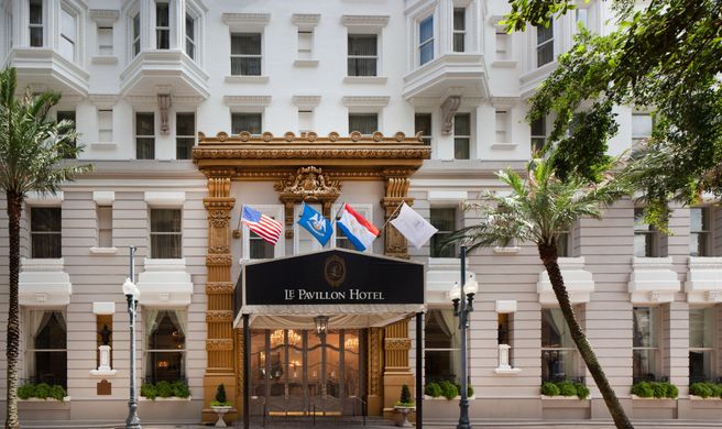 Le Pavillon Hotel Exterior