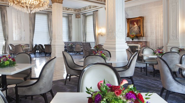 Le Pavillon Hotel Meeting