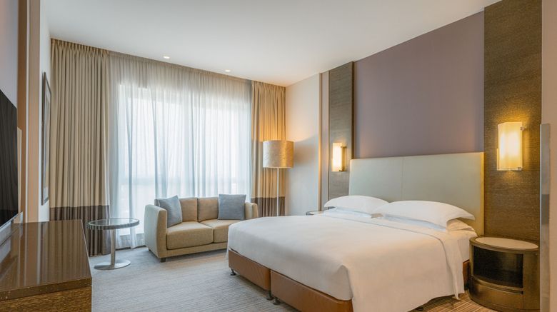 <b>Four Points by Sheraton Al Ain Room</b>. Images powered by <a href="https://www.leonardoworldwide.com/" title="Leonardo Worldwide" target="_blank">Leonardo</a>.