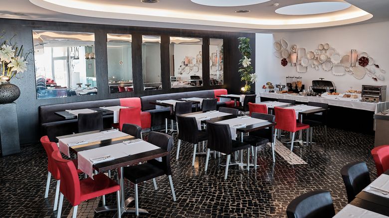 <b>Hotel Praia Marina Restaurant</b>. Images powered by <a href="https://www.leonardoworldwide.com/" title="Leonardo Worldwide" target="_blank">Leonardo</a>.