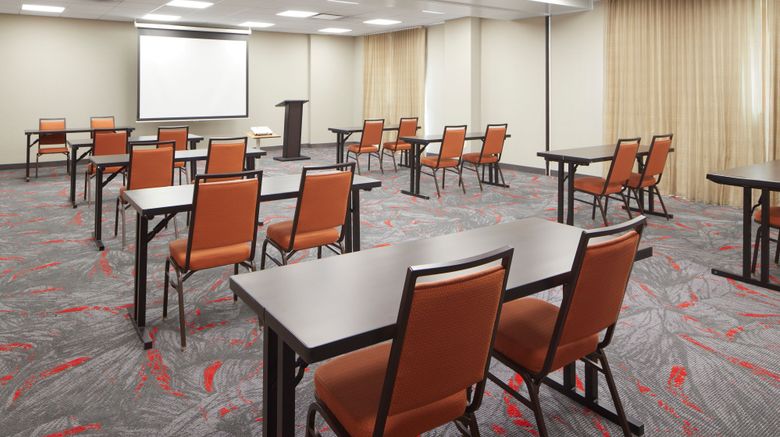 <b>Fairfield Inn & Suites Columbus OSU Meeting</b>. Images powered by <a href="https://www.leonardoworldwide.com/" title="Leonardo Worldwide" target="_blank">Leonardo</a>.