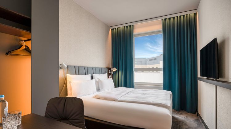 Motel One Brussels Room