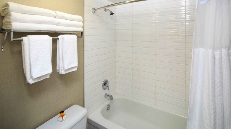 <b>Accent Inns Kamloops Room</b>. Images powered by <a href="https://www.leonardoworldwide.com/" title="Leonardo Worldwide" target="_blank">Leonardo</a>.