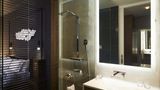 <b>Le Germain Hotel Toronto Mercer Room</b>. Images powered by <a href="https://www.leonardoworldwide.com/" title="Leonardo Worldwide" target="_blank">Leonardo</a>.