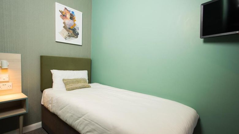 <b>Caring Hotel Room</b>. Images powered by <a href="https://www.leonardoworldwide.com/" title="Leonardo Worldwide" target="_blank">Leonardo</a>.