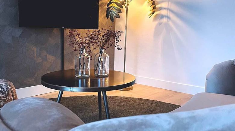 <b>Oud London Hotel Restaurant Room</b>. Images powered by <a href="https://www.leonardoworldwide.com/" title="Leonardo Worldwide" target="_blank">Leonardo</a>.