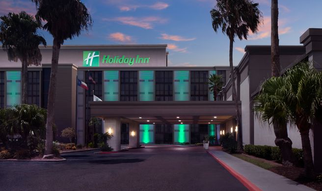 Holiday Inn Airport & Conf Center Exterior
