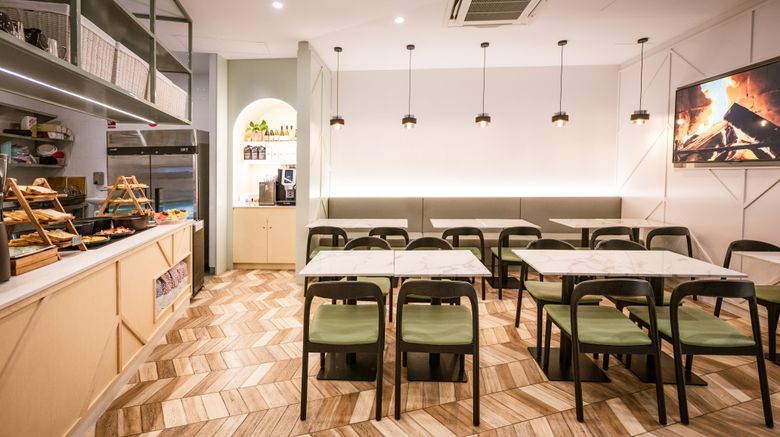 <b>Holiday Inn & Stes Sydney Bondi Junction Restaurant</b>. Images powered by <a href="https://www.leonardoworldwide.com/" title="Leonardo Worldwide" target="_blank">Leonardo</a>.