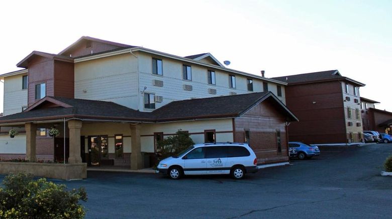 <b>The FairBridge Inn Sts & Conference Cntr Exterior</b>. Images powered by <a href="https://www.leonardoworldwide.com/" title="Leonardo Worldwide" target="_blank">Leonardo</a>.