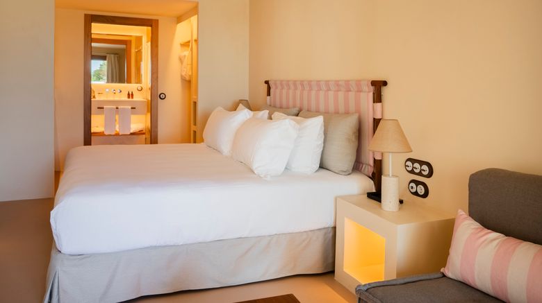 <b>Dunas de Formentera Room</b>. Images powered by <a href="https://www.leonardoworldwide.com/" title="Leonardo Worldwide" target="_blank">Leonardo</a>.