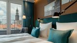 Motel One Hamburg- Fleetinsel Room