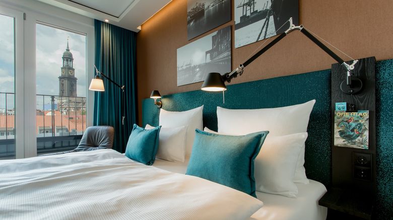 <b>Motel One Hamburg- Fleetinsel Room</b>. Images powered by <a href="https://www.leonardoworldwide.com/" title="Leonardo Worldwide" target="_blank">Leonardo</a>.