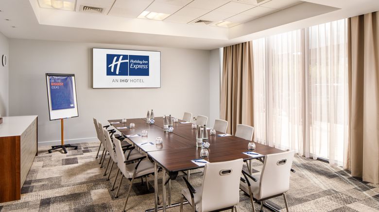 <b>Holiday Inn Express London Excel Meeting</b>. Images powered by <a href="https://www.leonardoworldwide.com/" title="Leonardo Worldwide" target="_blank">Leonardo</a>.