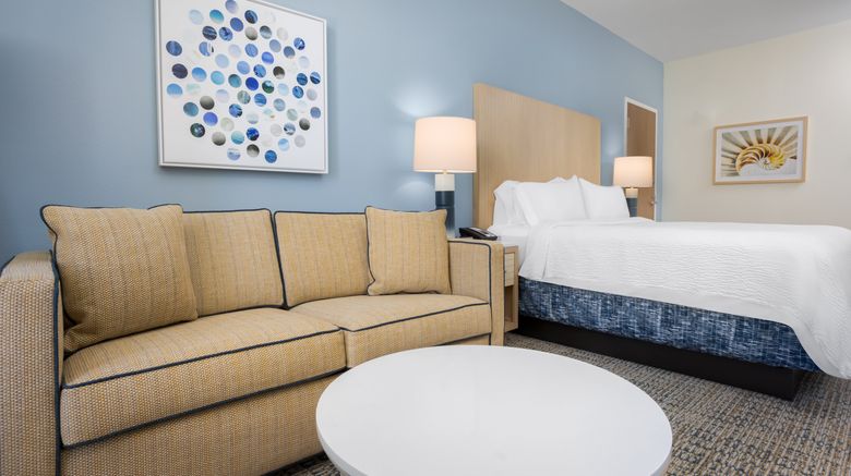 <b>Holiday Inn Resort Fort Walton Beach Suite</b>. Images powered by <a href="https://www.leonardoworldwide.com/" title="Leonardo Worldwide" target="_blank">Leonardo</a>.