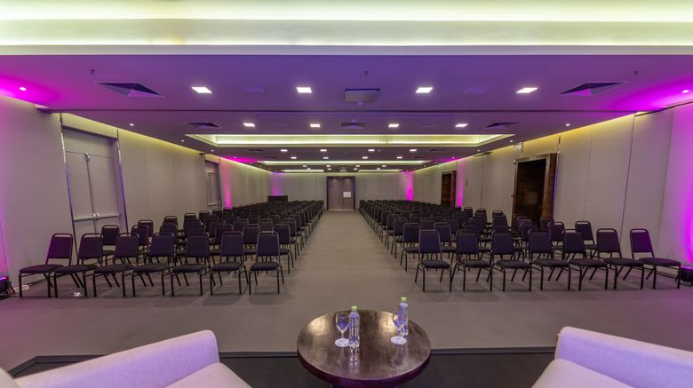 <b>Crowne Plaza Asuncion Hotel Meeting</b>. Images powered by <a href="https://www.leonardoworldwide.com/" title="Leonardo Worldwide" target="_blank">Leonardo</a>.