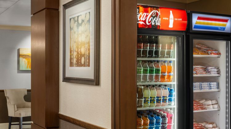 Staybridge Suites Indianapolis Airport Lobby