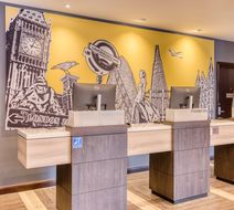 Premier Inn London Hammersmith Lobby