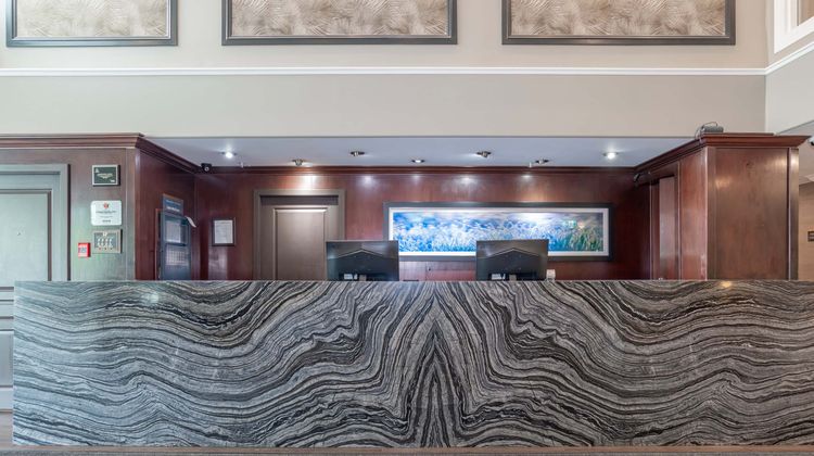 Sandman Hotel Langley Exterior