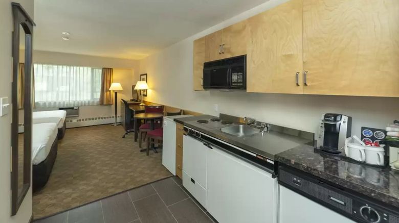 <b>Prestige Riverside Lodge Quesnel Room</b>. Images powered by <a href="https://www.leonardoworldwide.com/" title="Leonardo Worldwide" target="_blank">Leonardo</a>.