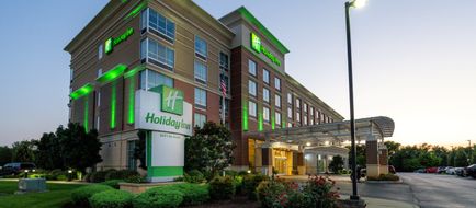 Holiday Inn Murfreesboro Exterior