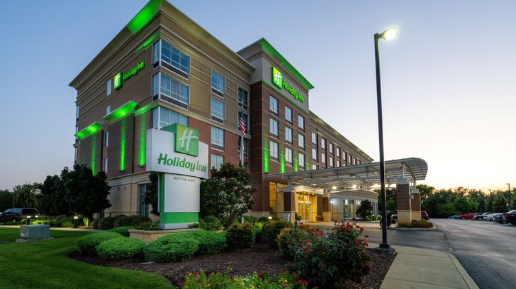 Holiday Inn Murfreesboro Exterior