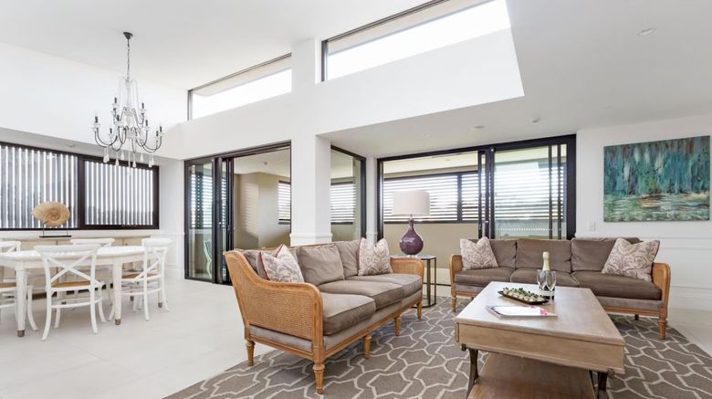 <b>Miramare Gardens Boutique Accommodation Suite</b>. Images powered by <a href="https://www.leonardoworldwide.com/" title="Leonardo Worldwide" target="_blank">Leonardo</a>.