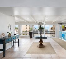 Pacific Edge Hotel Lobby