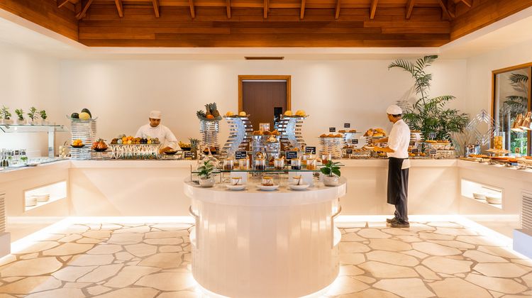 Huvafen Fushi Resort Restaurant
