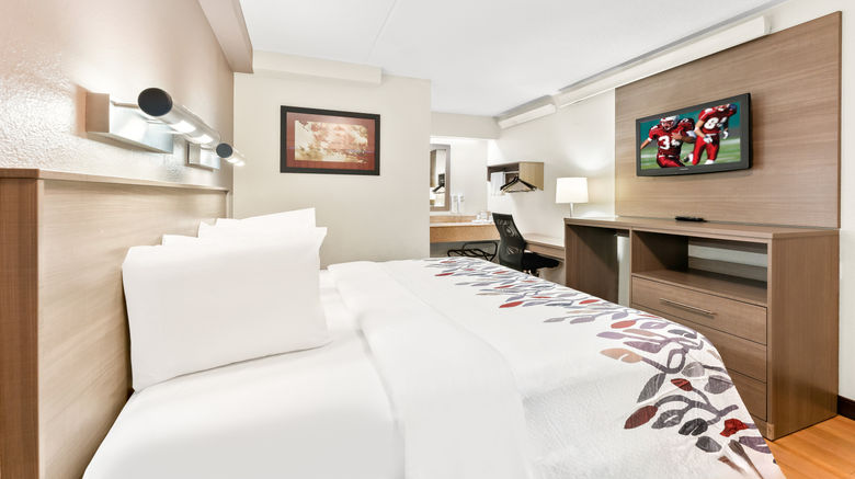 <b>Red Roof Inn Allentown Airport Room</b>. Images powered by <a href="https://www.leonardoworldwide.com/" title="Leonardo Worldwide" target="_blank">Leonardo</a>.