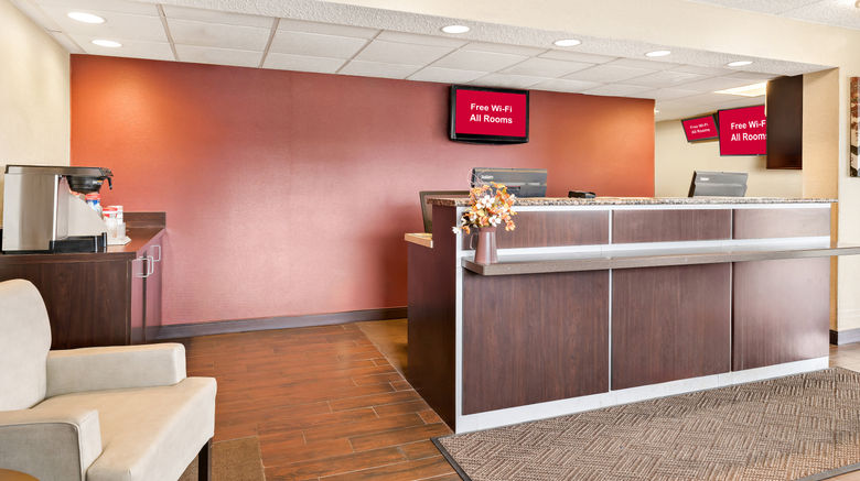 <b>Red Roof Inn Allentown Airport Lobby</b>. Images powered by <a href="https://www.leonardoworldwide.com/" title="Leonardo Worldwide" target="_blank">Leonardo</a>.