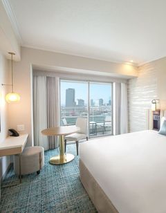 Kobe Meriken Park Oriental Hotel
