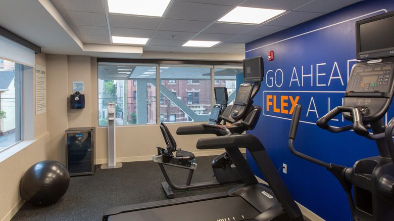 <b>Holiday Inn Express New Rochelle Health Club</b>. Images powered by <a href="https://www.leonardoworldwide.com/" title="Leonardo Worldwide" target="_blank">Leonardo</a>.