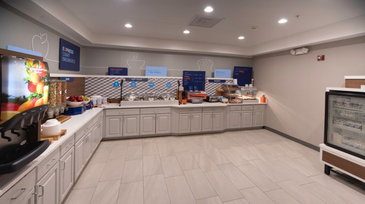 Holiday Inn Express Hotel & Suites Restaurant