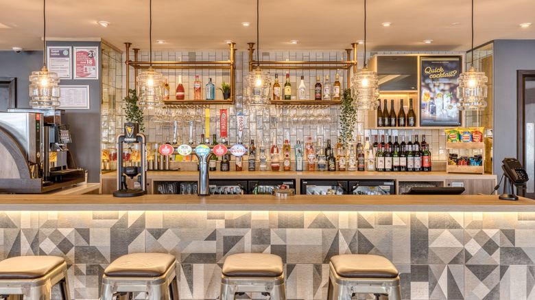 <b>Torquay Harbour hotel Restaurant</b>. Images powered by <a href="https://www.leonardoworldwide.com/" title="Leonardo Worldwide" target="_blank">Leonardo</a>.