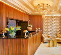 OYO Flagship Huttons Lobby