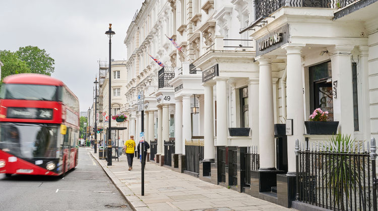 OYO Flagship Huttons Exterior