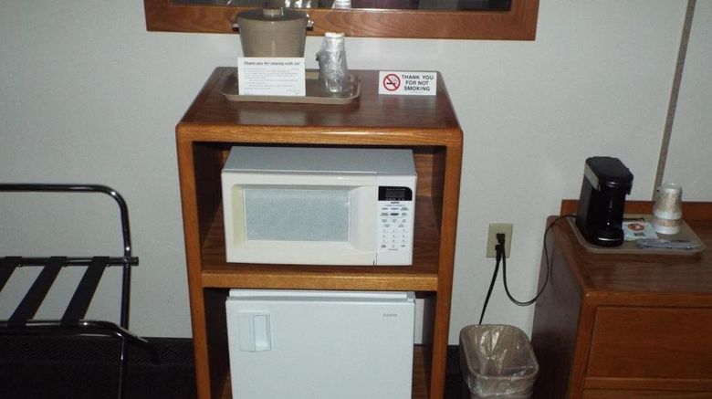 <b>FairBridge Inn & Suites Thorp Room</b>. Images powered by <a href="https://www.leonardoworldwide.com/" title="Leonardo Worldwide" target="_blank">Leonardo</a>.