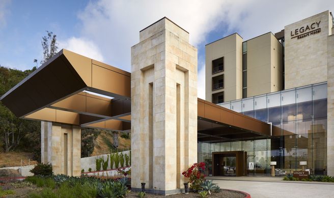 Legacy Resort Hotel & Spa Exterior