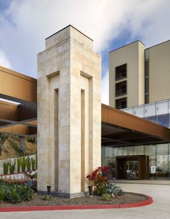 Legacy Resort Hotel & Spa