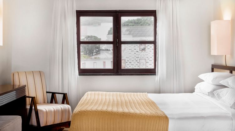 Pousada Santa Cruz at Horta Suite