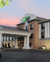 Holiday Inn Express & Suites