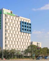 Holiday Inn Express Shanghai Pudong Arpt