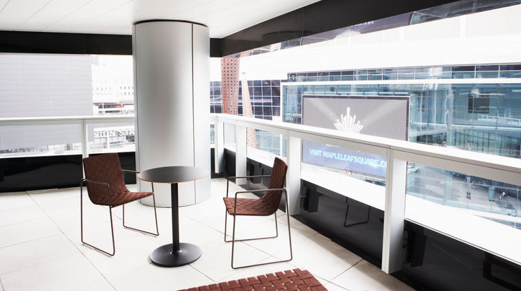 Le Germain Toronto Maple Leaf Square Room