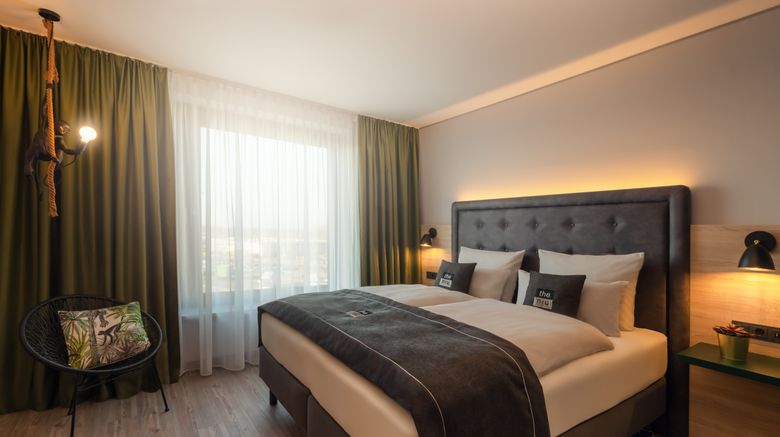 <b>Holiday Inn The niu Crusoe Room</b>. Images powered by <a href="https://www.leonardoworldwide.com/" title="Leonardo Worldwide" target="_blank">Leonardo</a>.