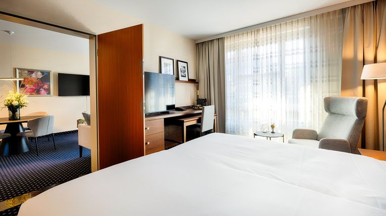 <b>Welcome Parkhotel Bochum Suite</b>. Images powered by <a href="https://www.leonardoworldwide.com/" title="Leonardo Worldwide" target="_blank">Leonardo</a>.