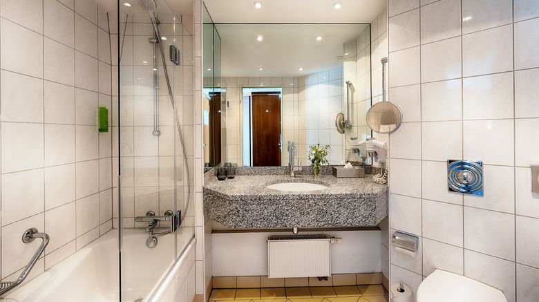 <b>Welcome Parkhotel Bochum Room</b>. Images powered by <a href="https://www.leonardoworldwide.com/" title="Leonardo Worldwide" target="_blank">Leonardo</a>.